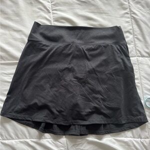 Black tennis skort